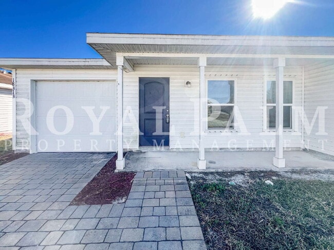 Building Photo - 3BR/2BA Duplex in Vistanna Villas | Garage + Resort Pool!