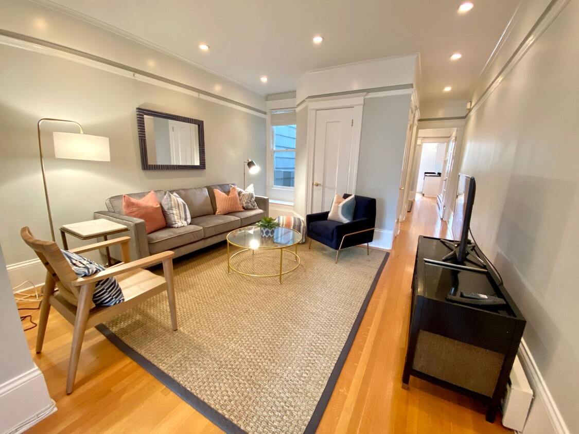 Foto principal - Furnished, Short Term Cow Hollow Rental