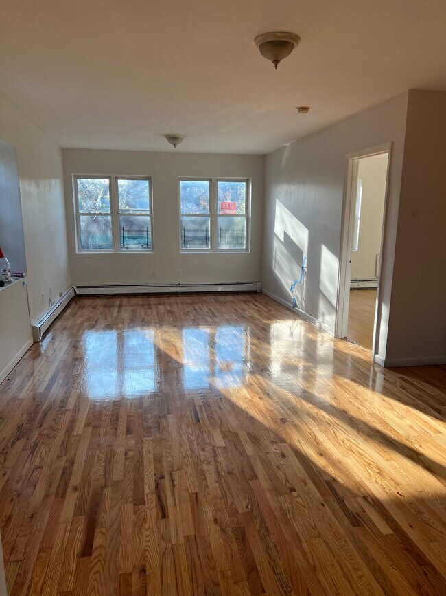 Foto del edificio - 717 Jerome St