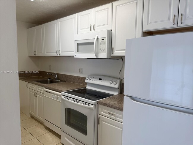Building Photo - 4460 NW 79th Ave