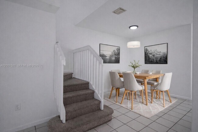Foto del edificio - 1441 SE 24th Ct