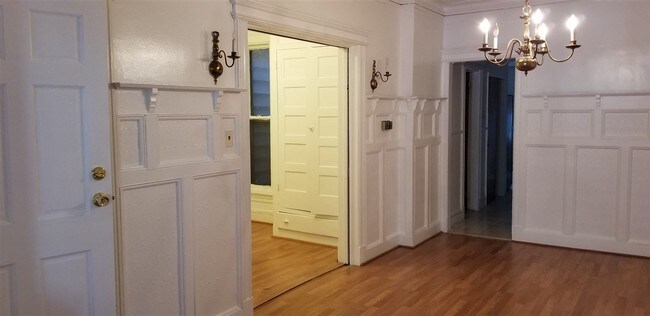 Foto del edificio - 309 Webster Ave