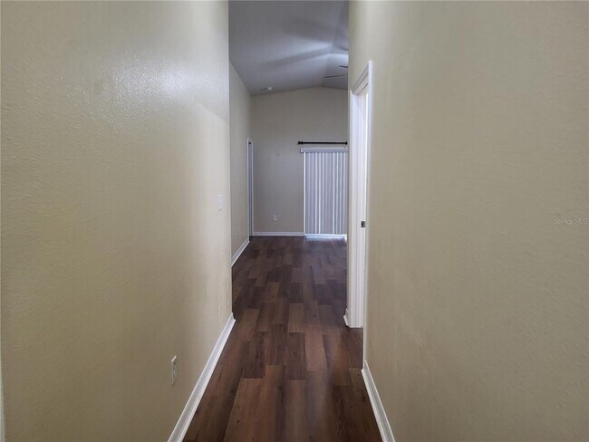 Building Photo - 37146 Highland Bluff Cir