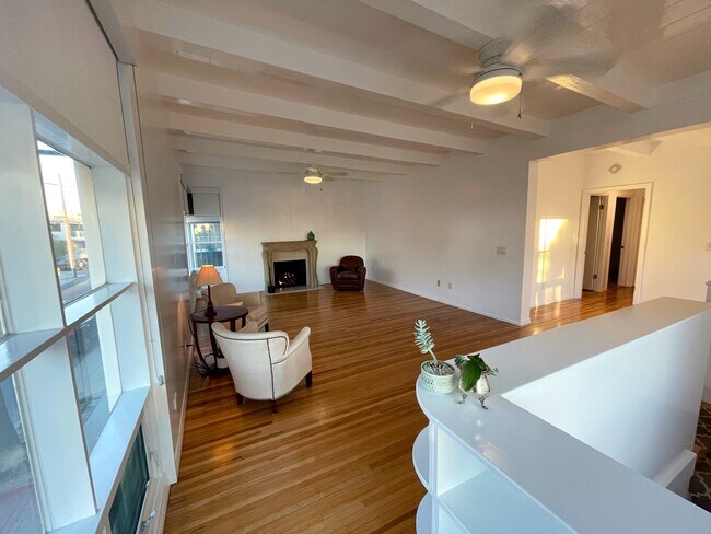 Foto del edificio - 316 1st St