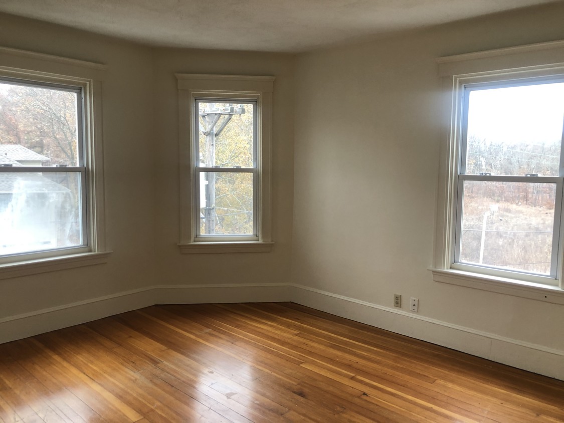 Primary Photo - METICULOUSLY MAINTAINED 2 BR Near Bike Path