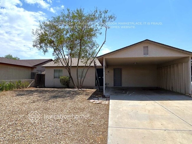 Building Photo - 2251 W Roeser Rd