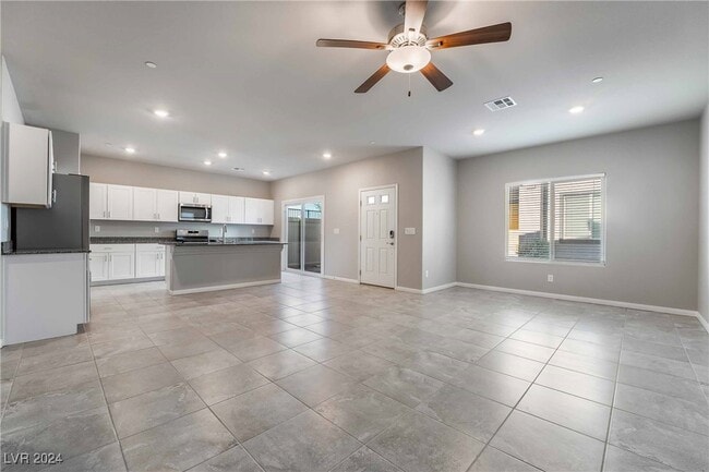 Building Photo - 12807 Cambria Dunes Ct