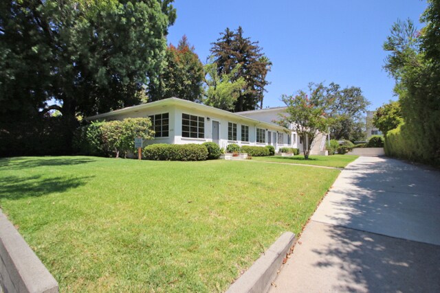 Building Photo - 490 S Marengo Ave