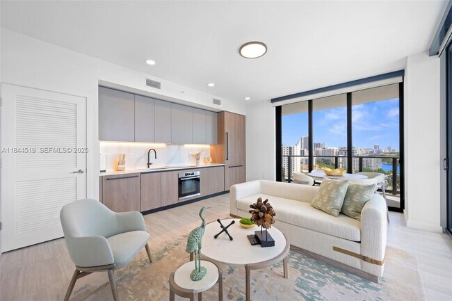 Foto del edificio - 580 72nd St