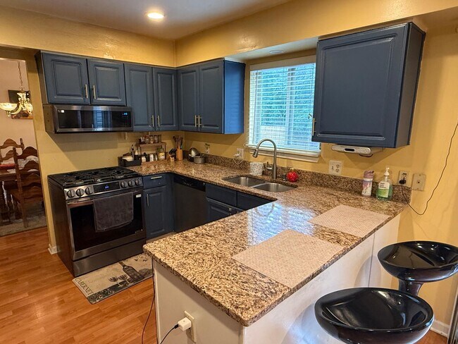 Foto del edificio - 22291 Arbor Ln