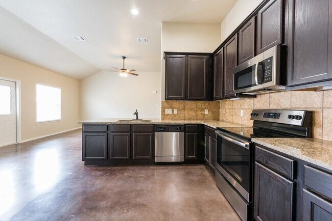 Foto del edificio - 491 Jack Rabbit Ln