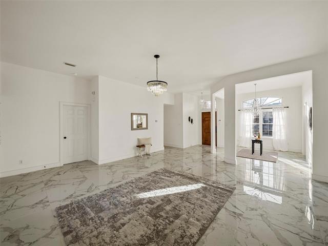 Foto principal - 4818 Mize Ct