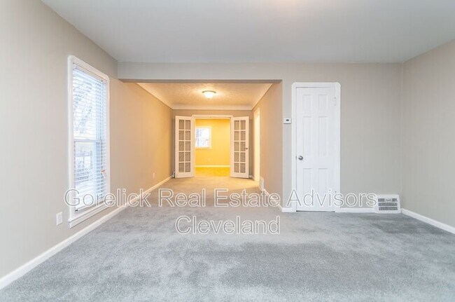 Foto del edificio - 3943 Strandhill Rd