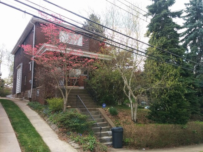Front - 5504 Phillips Ave