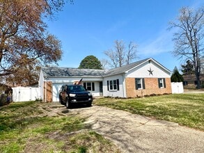 Building Photo - 1901 Blue Knob Rd