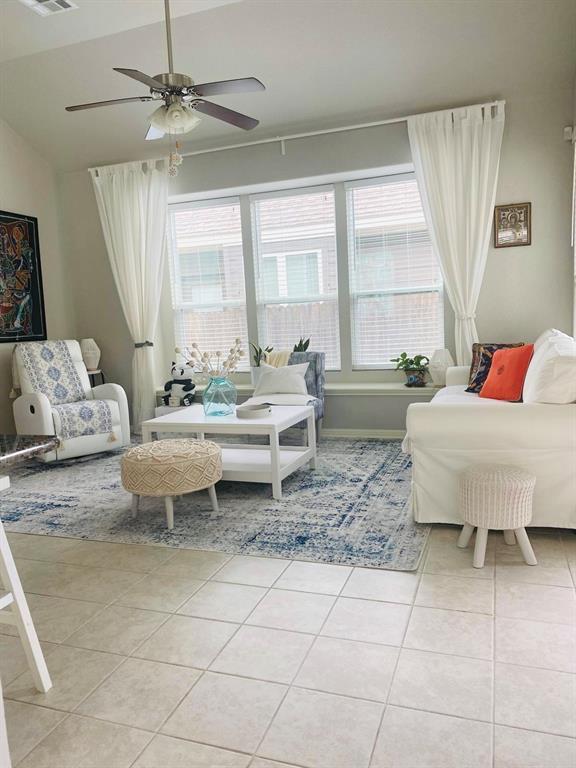 Building Photo - 130 Gambel Oak Way