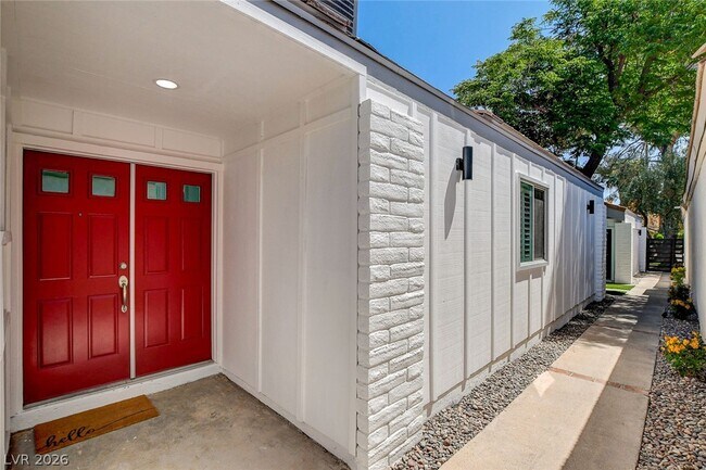 Foto del edificio - 2999 Bel Air Dr