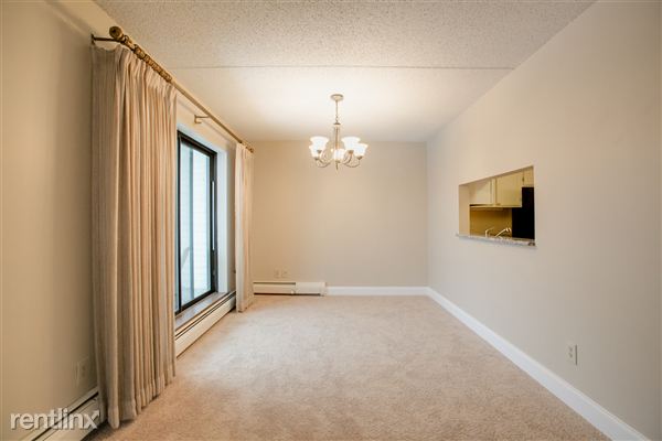 Building Photo - 10511 Cedar Lake Rd