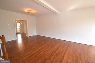 Building Photo - 13510 Nickleback Ct