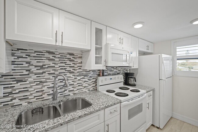 Foto del edificio - 180 Paradise Blvd