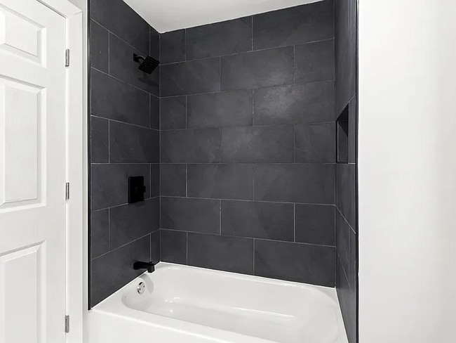 Building Photo - 2550 Cecil B. Moore Ave