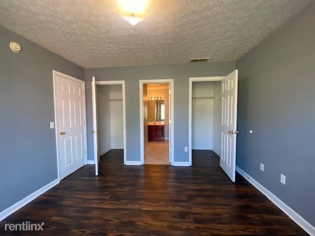 Building Photo - 2 br, 2 bath Duplex - 318A Woodhill Ln 318...