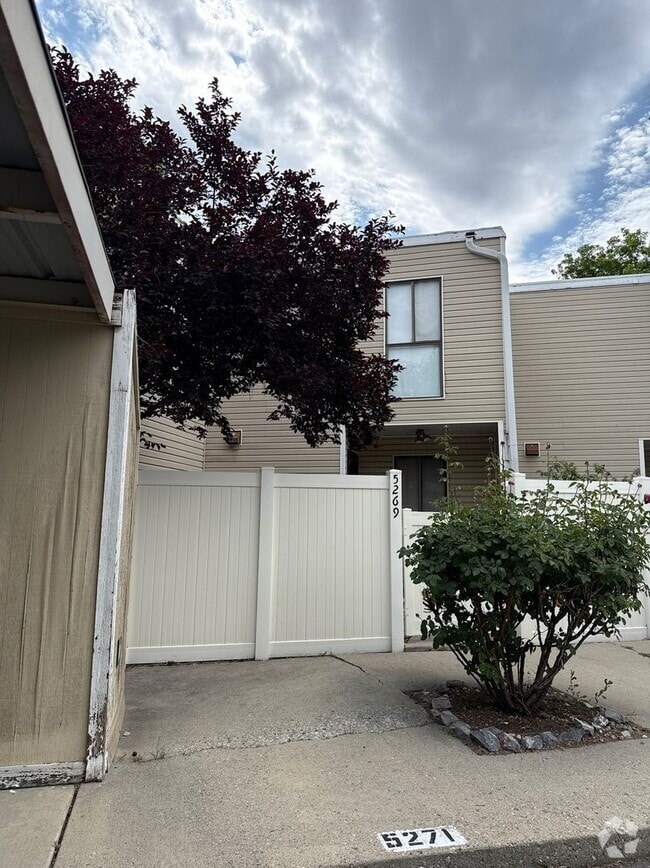 Building Photo - 5269 S Rome Beauty Pk