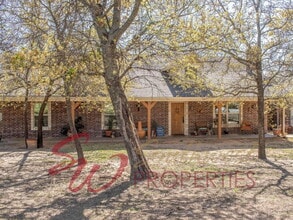Building Photo - 2452 Co Rd 456