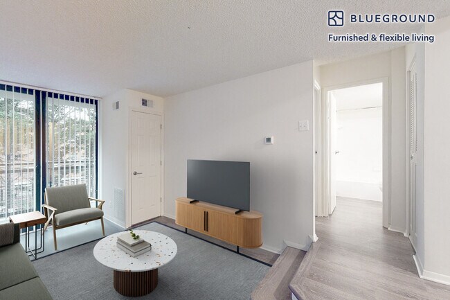 Foto del edificio - 2950 Van Ness St NW