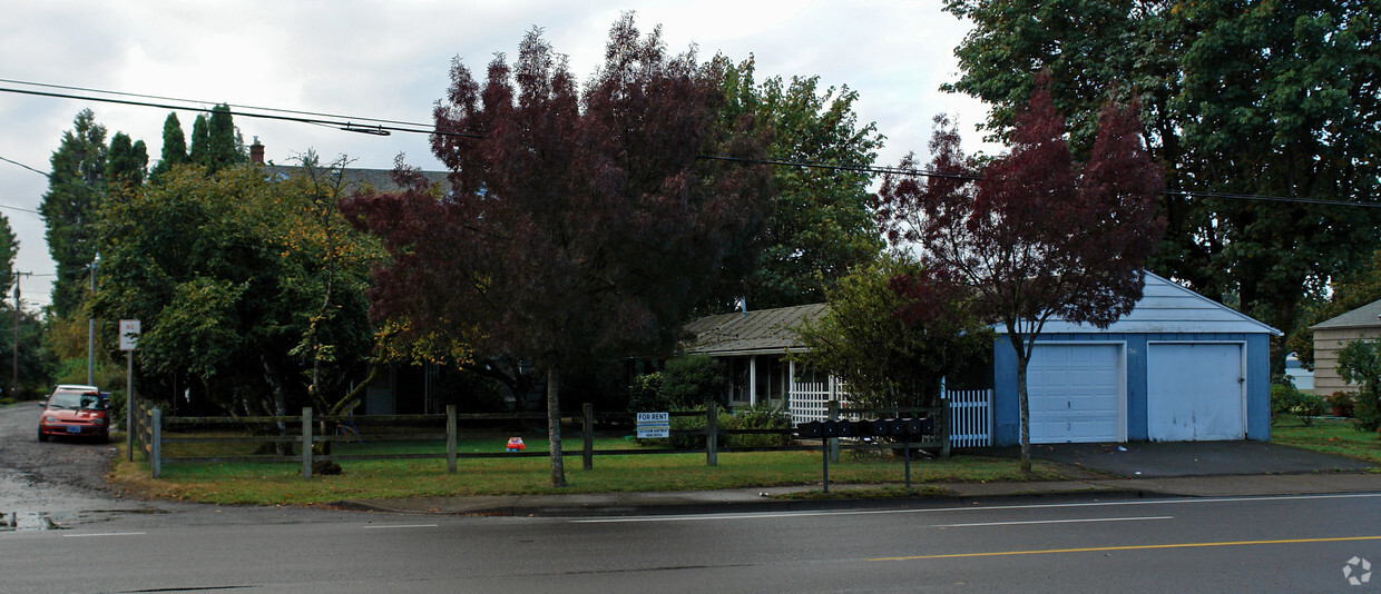 Building Photo - 655 Harlow Rd
