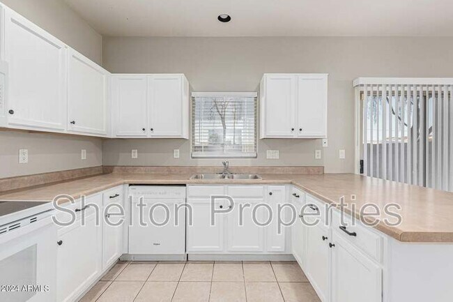Building Photo - 22223 N 29th Dr