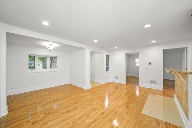 Foto del edificio - 37936 N Wilson Ave