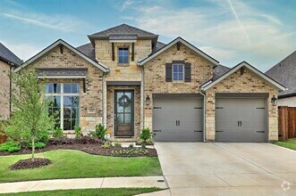 Building Photo - 121 Pecan Ln