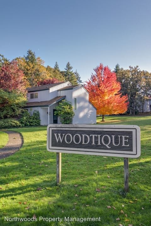 Foto del edificio - 3 br, 2 bath House - 2103 Hawkins Lane