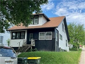 Building Photo - 2227 Jennings St