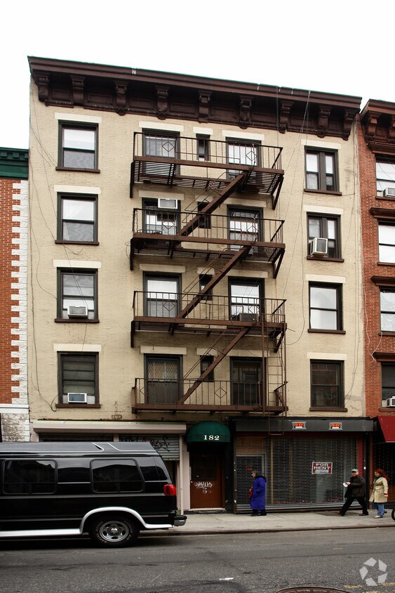 Primary Photo - 182 Avenue B