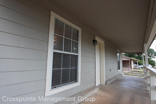 Foto del edificio - 2 br, 1 bath House - 1016 Bennett Ave