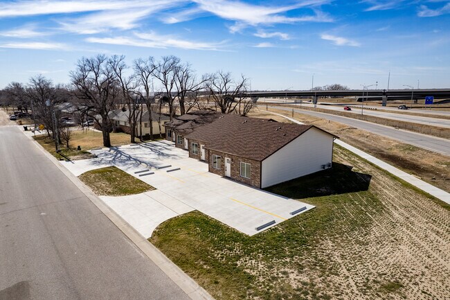 Foto del edificio - 1291 N Curtis Ct