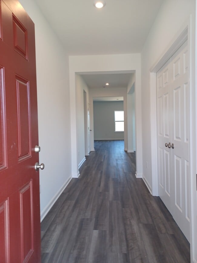 Building Photo - 6245 Browning Trl