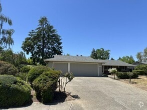 12689 Cambridge Dr