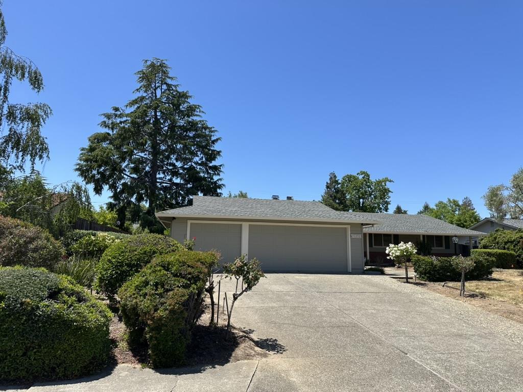 Primary Photo - 12689 Cambridge Dr