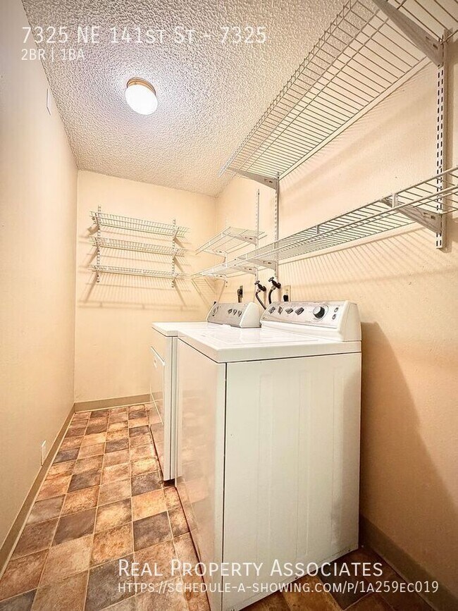Foto del edificio - 7325 NE 141st St