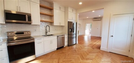 Building Photo - 86 S Highland Ave