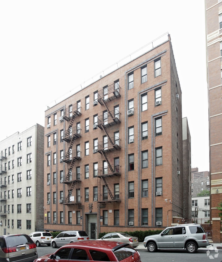 Primary Photo - 3511 Hull Ave