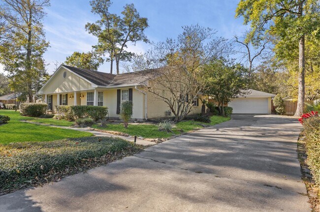 Foto del edificio - 25 Little John Ln