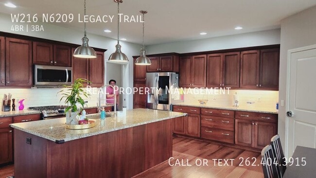 Building Photo - W216 N6209 Legacy Trail-