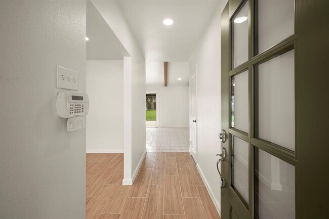Foto del edificio - 3814 Galway Ln
