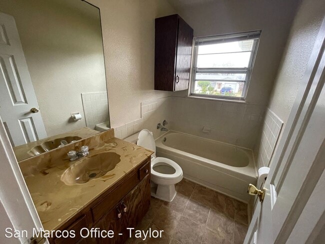 Building Photo - 3 br, 2 bath House - 111 S. 41st Street