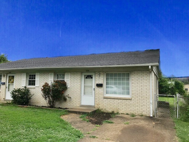 Primary Photo - 2550 Margybeth Ave