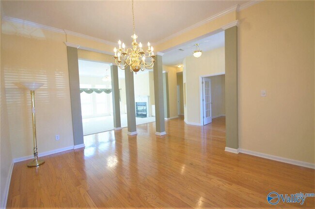 Foto del edificio - 209 Bridgeway Cir